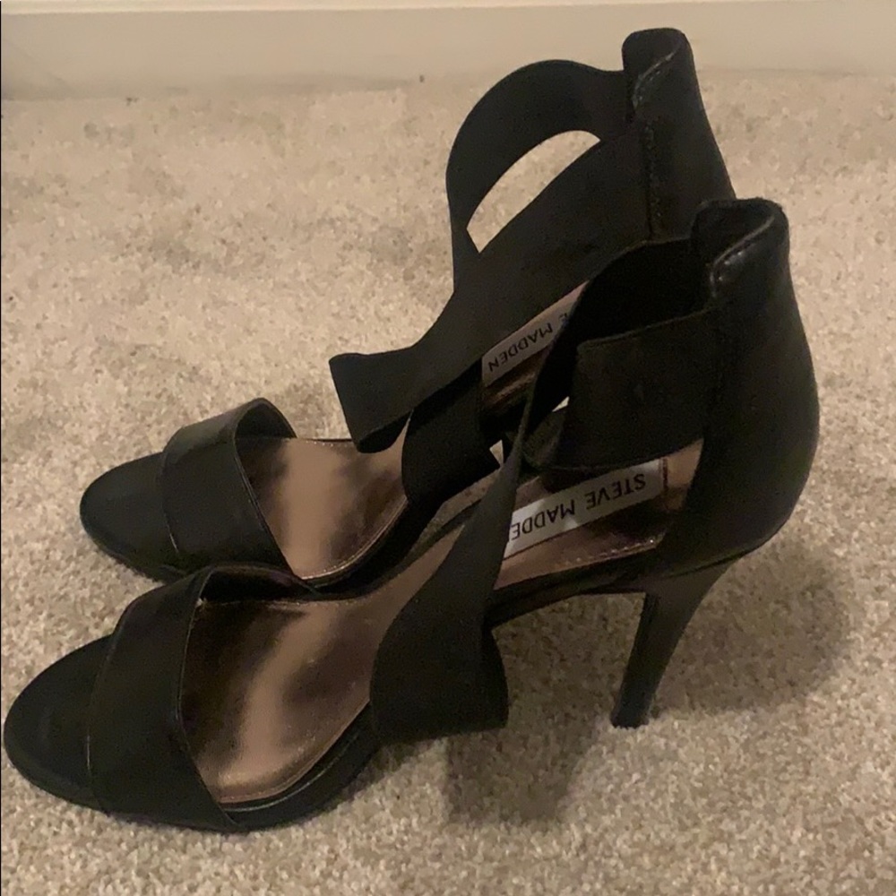 Steve Madden Black Strappy Heel